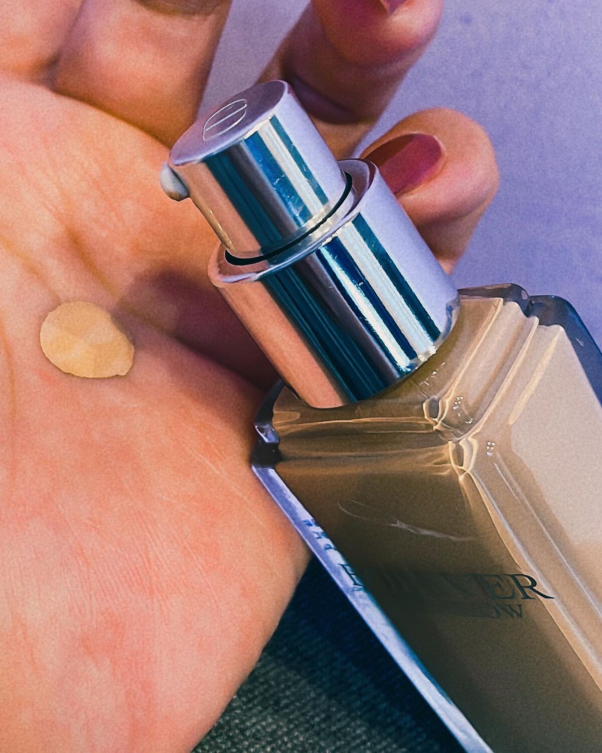 ディオールスキン フォーエヴァー フルイド グロウ/Dior/リキッドファンデーションを使ったクチコミ(4枚目)