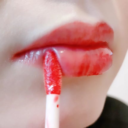 フィー 3Dボリューミンググロス/fwee/リップグロスを使ったクチコミ(7枚目)