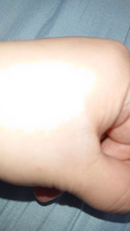 ポアレスエアリーベース/キャンメイク/化粧下地を使ったクチコミ(4枚目)