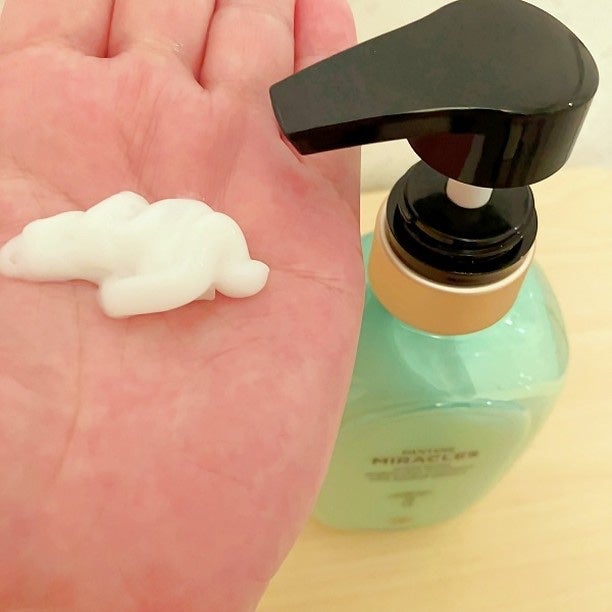 ミラクルズ うるおいブースト シャンプー/トリートメント/パンテーン/市販シャンプーを使ったクチコミ(9枚目)