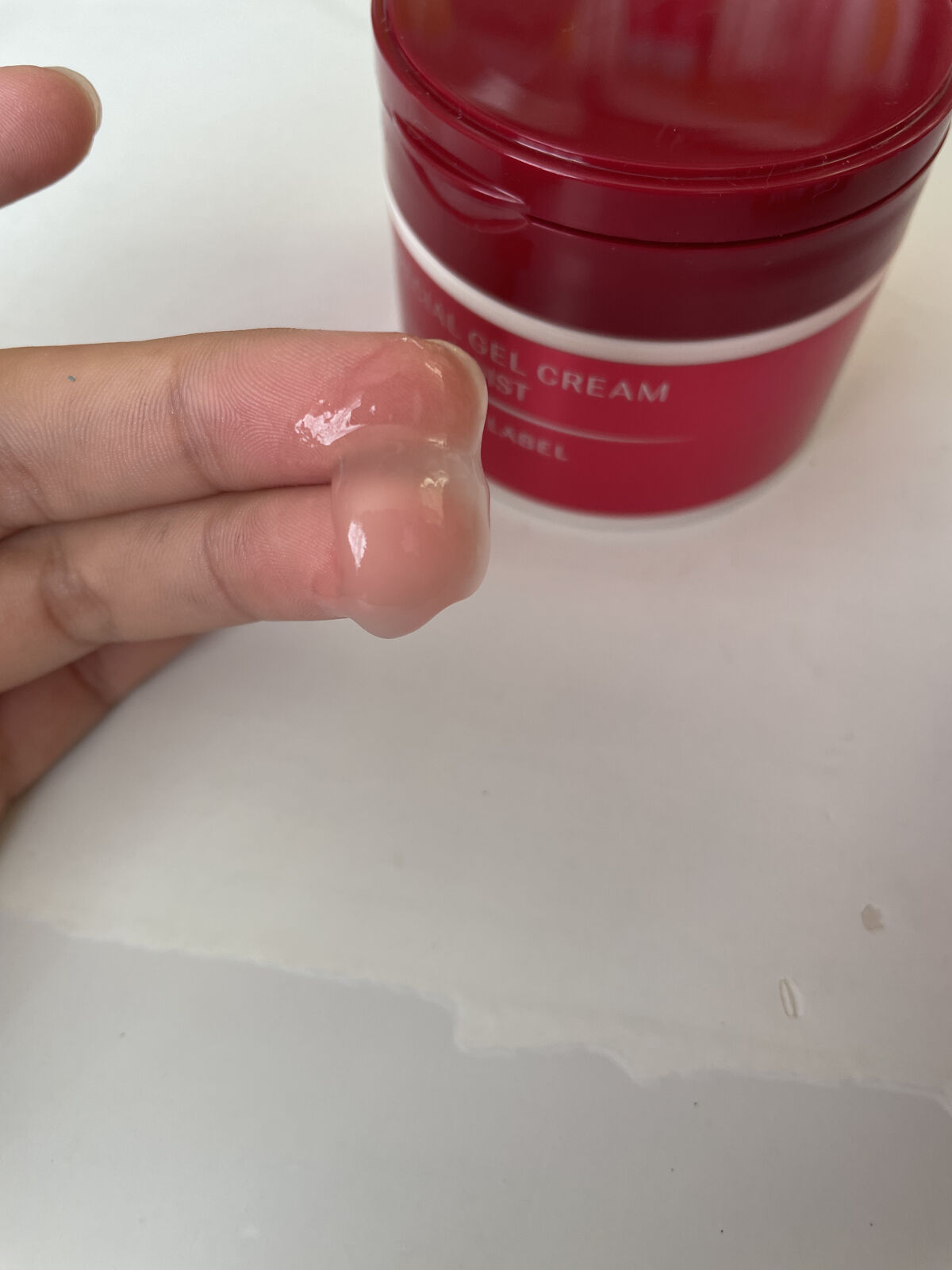 スペシャルジェルクリームN （モイスト） 90g/アクアレーベル/オールインワン化粧品を使ったクチコミ（3枚目）