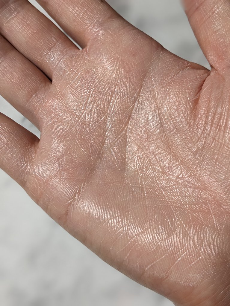 旧】スノー UVシールド トーンアップ 50+｜Diorの使い方を徹底解説