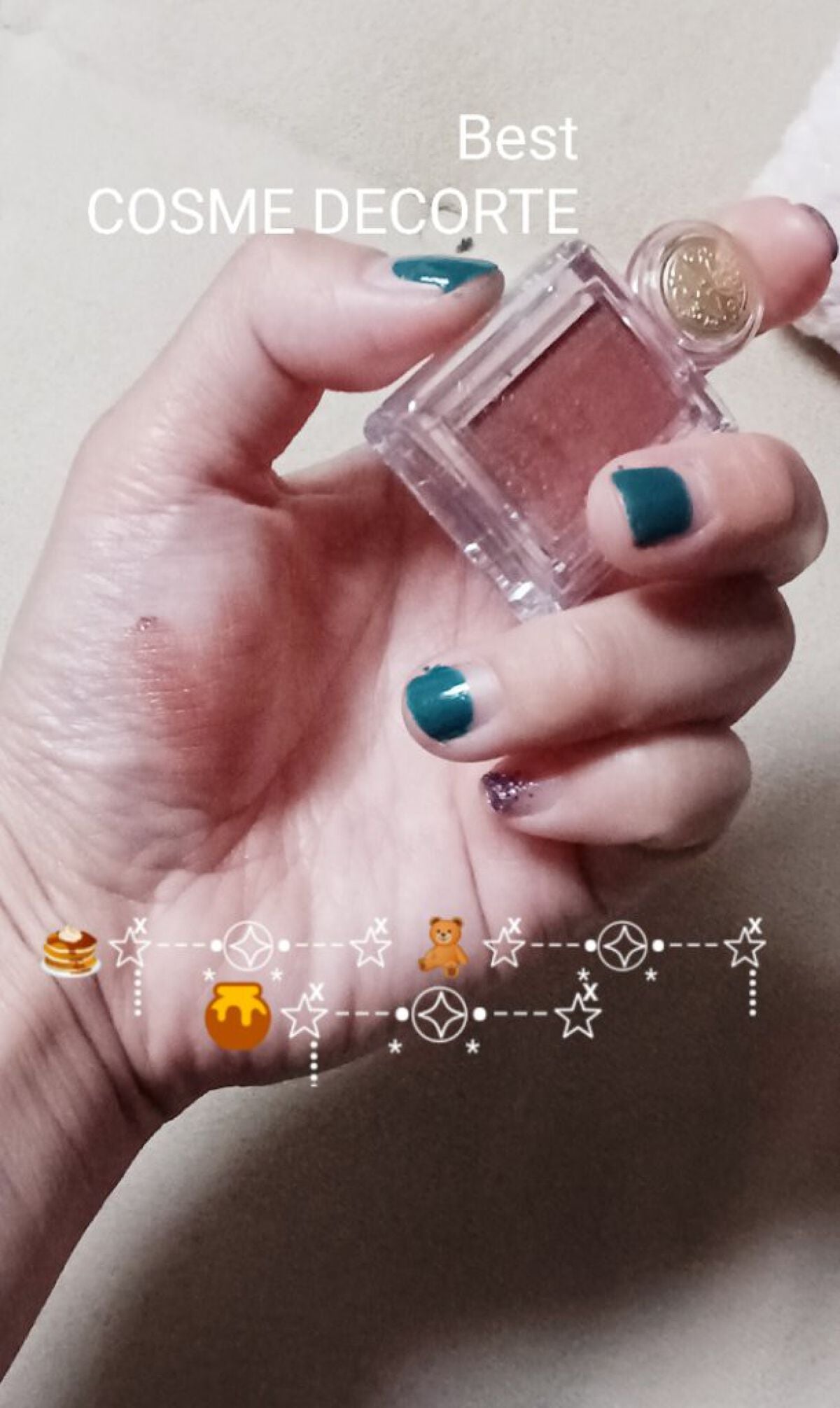 supreme_gloss_t4bq on LIPS 「しっくりREDꔛ♥なアイシャドー。オトナ可愛いにもかわいさLa..」(1枚目)