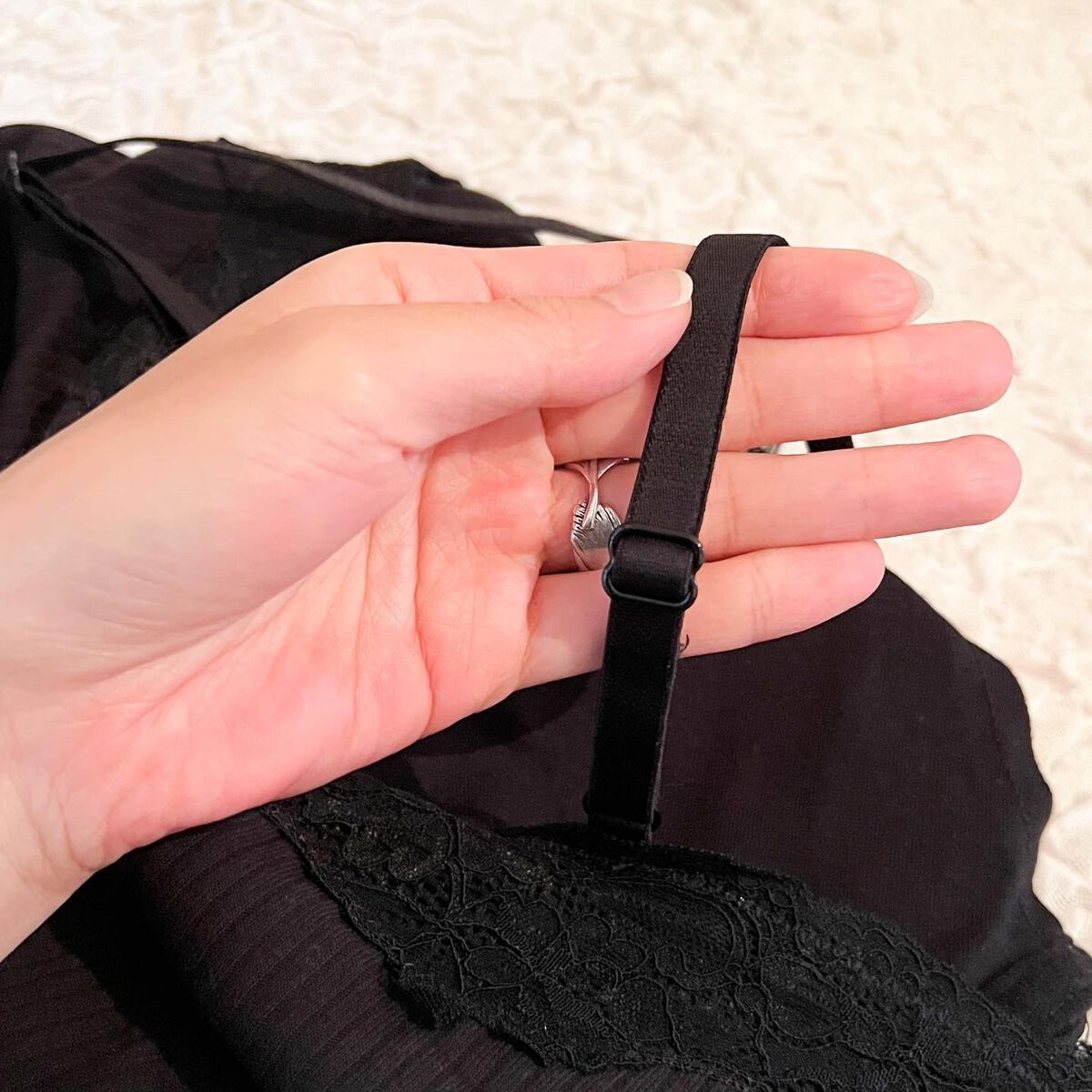 りぴ☆Webライター on LIPS 「こんばんわ🌙.*·̩͙着るだけでボディメイクができちゃう「スリ..」(4枚目)