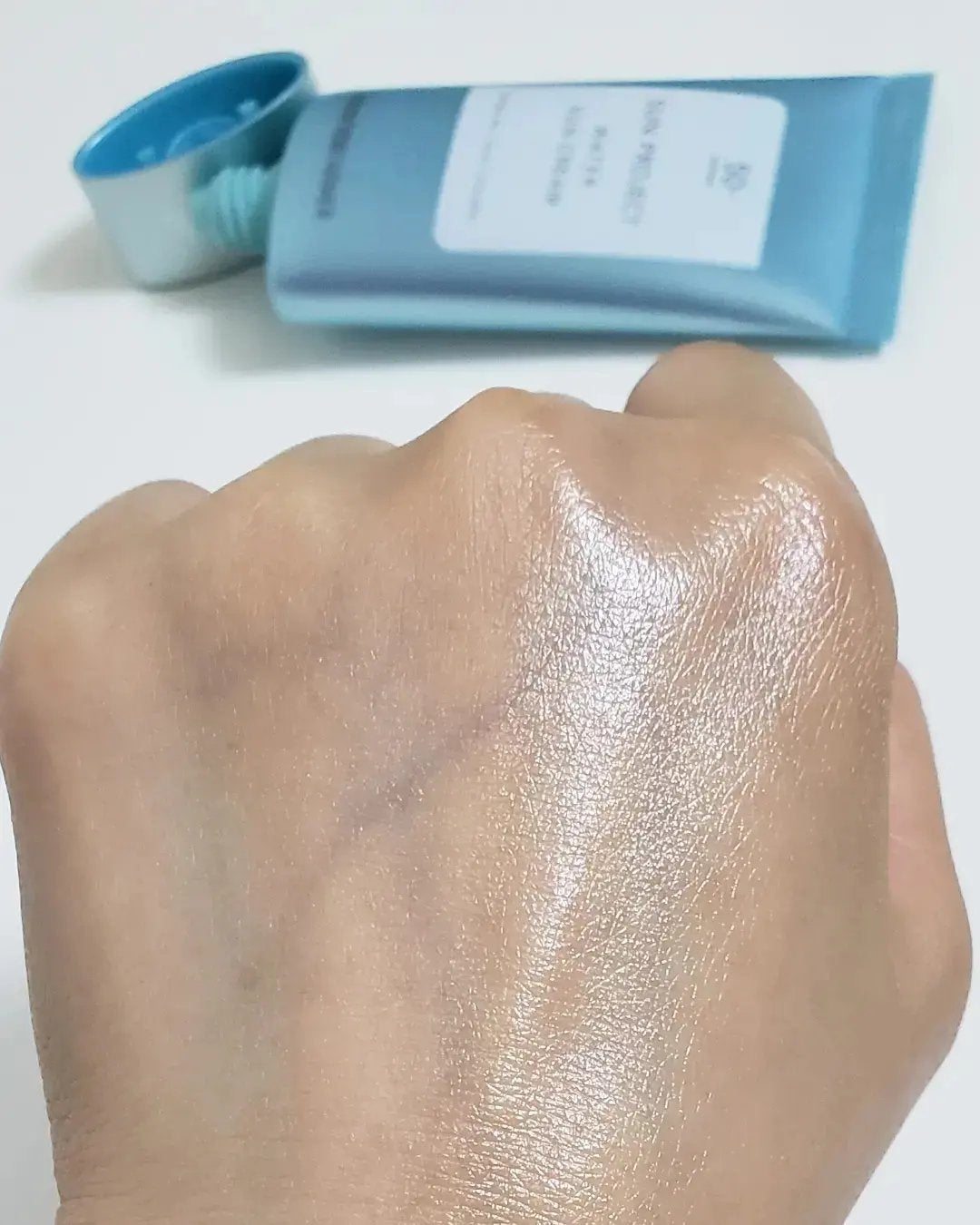 サンプロジェクト ウォーターサンクリーム SPF50+ PA+++/THANK YOU FARMER/日焼け止めクリームを使ったクチコミ(9枚目)