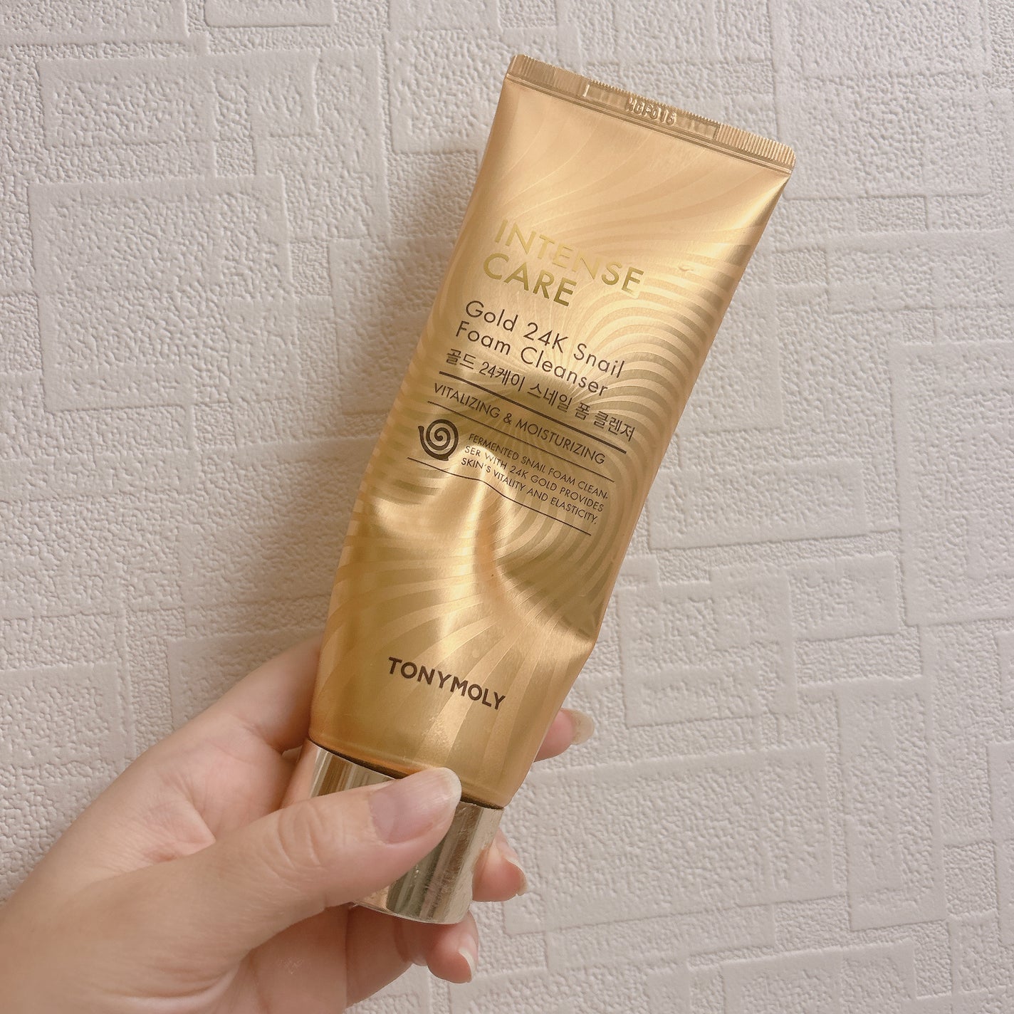 インテンスケア ゴールド24K スネイル フォームクレンザー/TONYMOLY/洗顔フォームを使ったクチコミ(1枚目)