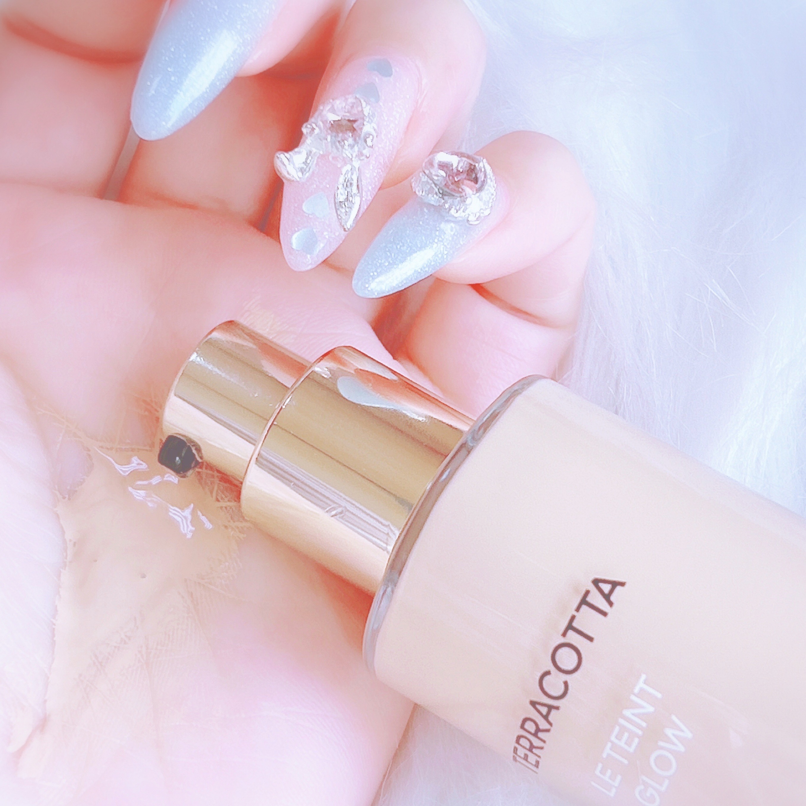 テラコッタ フルイド グロウ/GUERLAIN/リキッドファンデーションを使ったクチコミ（3枚目）