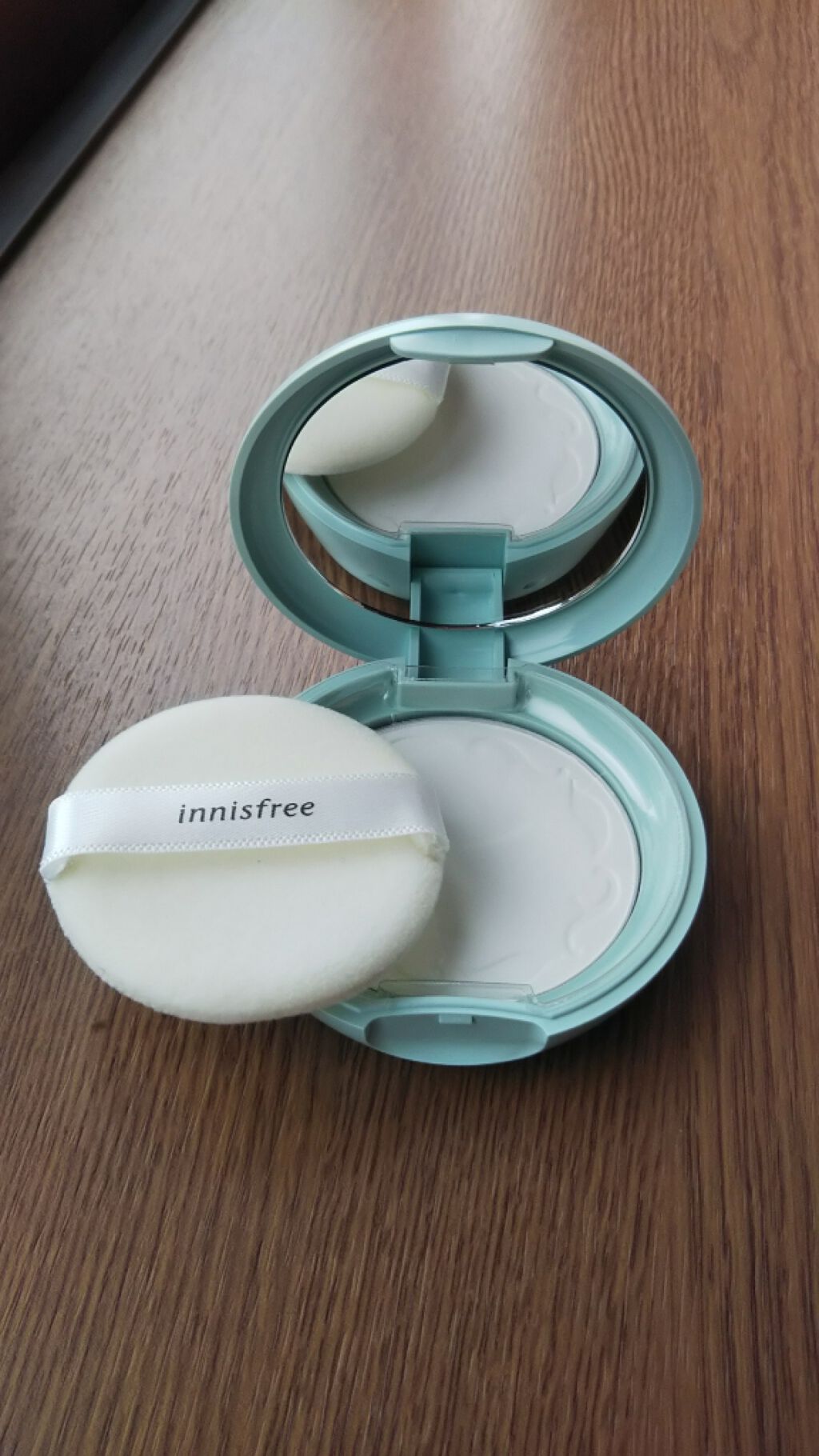 ノーセバム ミネラルパクト N/innisfree/プレストパウダーを使ったクチコミ（2枚目）