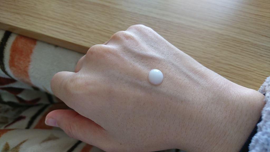 ボディミルク ブライトニング&エイジングケア<医薬部外品>/ファンケル/ボディミルクを使ったクチコミ(2枚目)