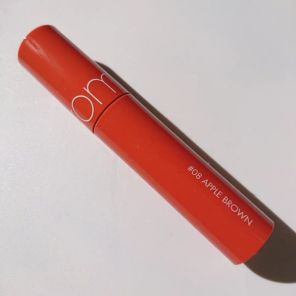 ジューシーラスティングティント/rom&nd/リップティントを使ったクチコミ(2枚目)