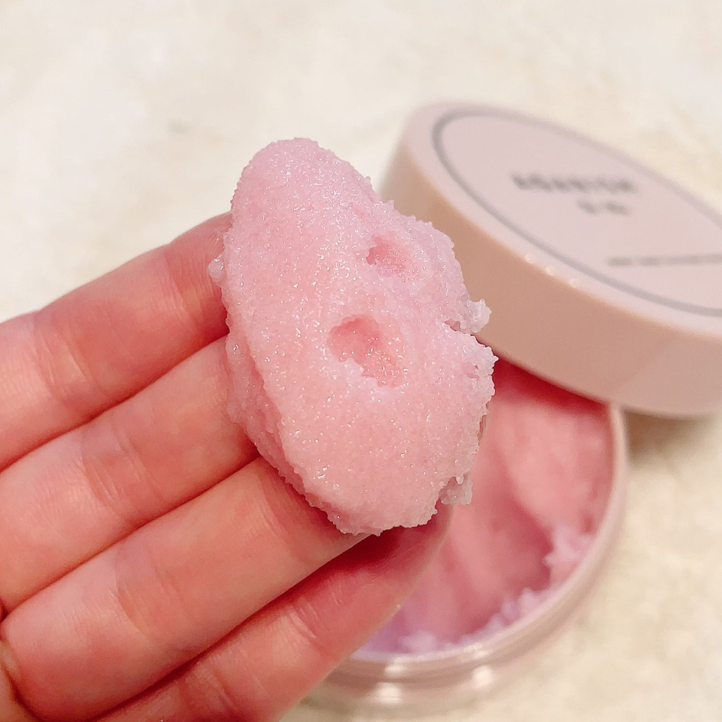 Q+Me スウィート ボム タラソ スクラブ/AGARISM/バスト・ヒップケアを使ったクチコミ(3枚目)