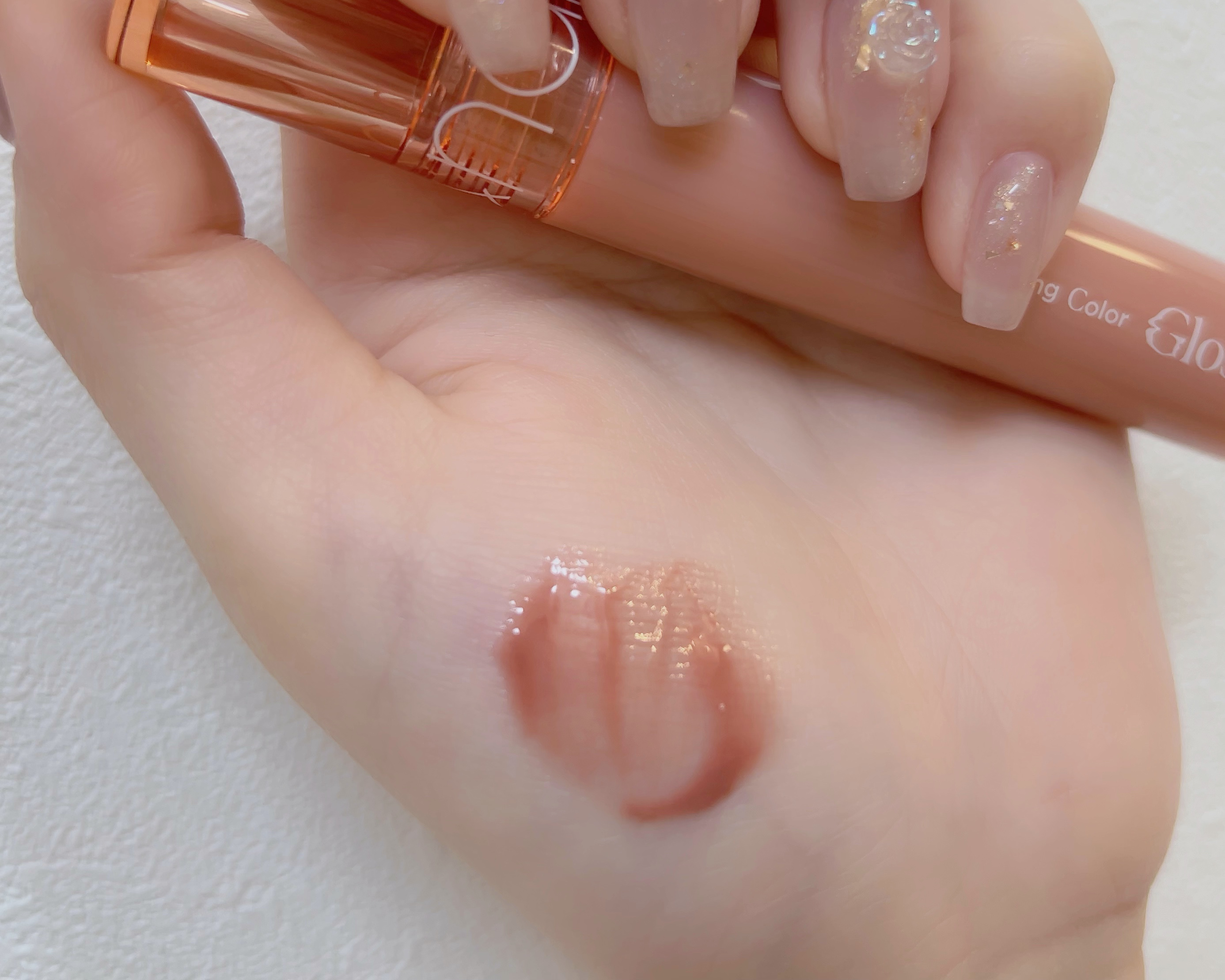 グラスティングカラーグロス/rom&nd/リップグロスを使ったクチコミ（2枚目）