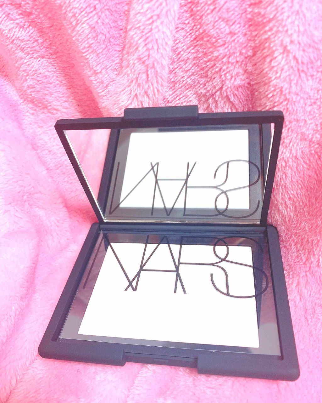 ライトリフレクティングセッティングパウダー　プレスト　N/NARS/プレストパウダーを使ったクチコミ（1枚目）