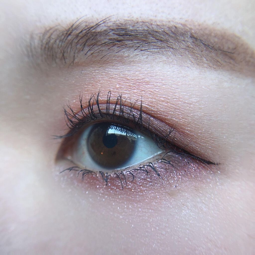 あゆみ on LIPS 「・\#todaysmake/・アイシャドウ☑@narscosm..」(3枚目)