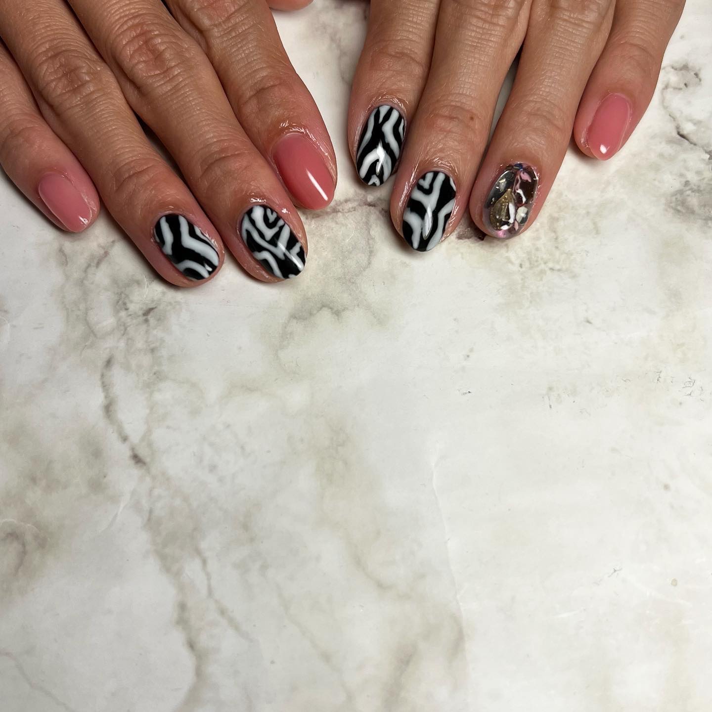 #ネイル,#ニュアンスネイル,#スカルプネイル,#ジェルネイル,#ママネイル,#ギャルネイル,#大人ネイル,#派手ネイル,#ネイル,#城陽ネイル,#京都ネイル,#大阪ネイル,#奈良ネイルのネイルデザイン