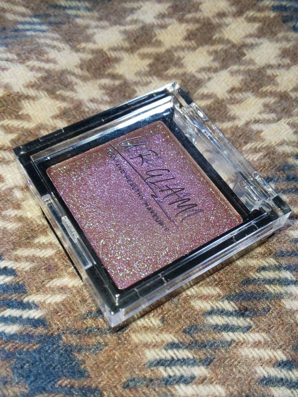UR GLAM　POWDER EYESHADOW/U R GLAM/単色アイシャドウを使ったクチコミ（2枚目）