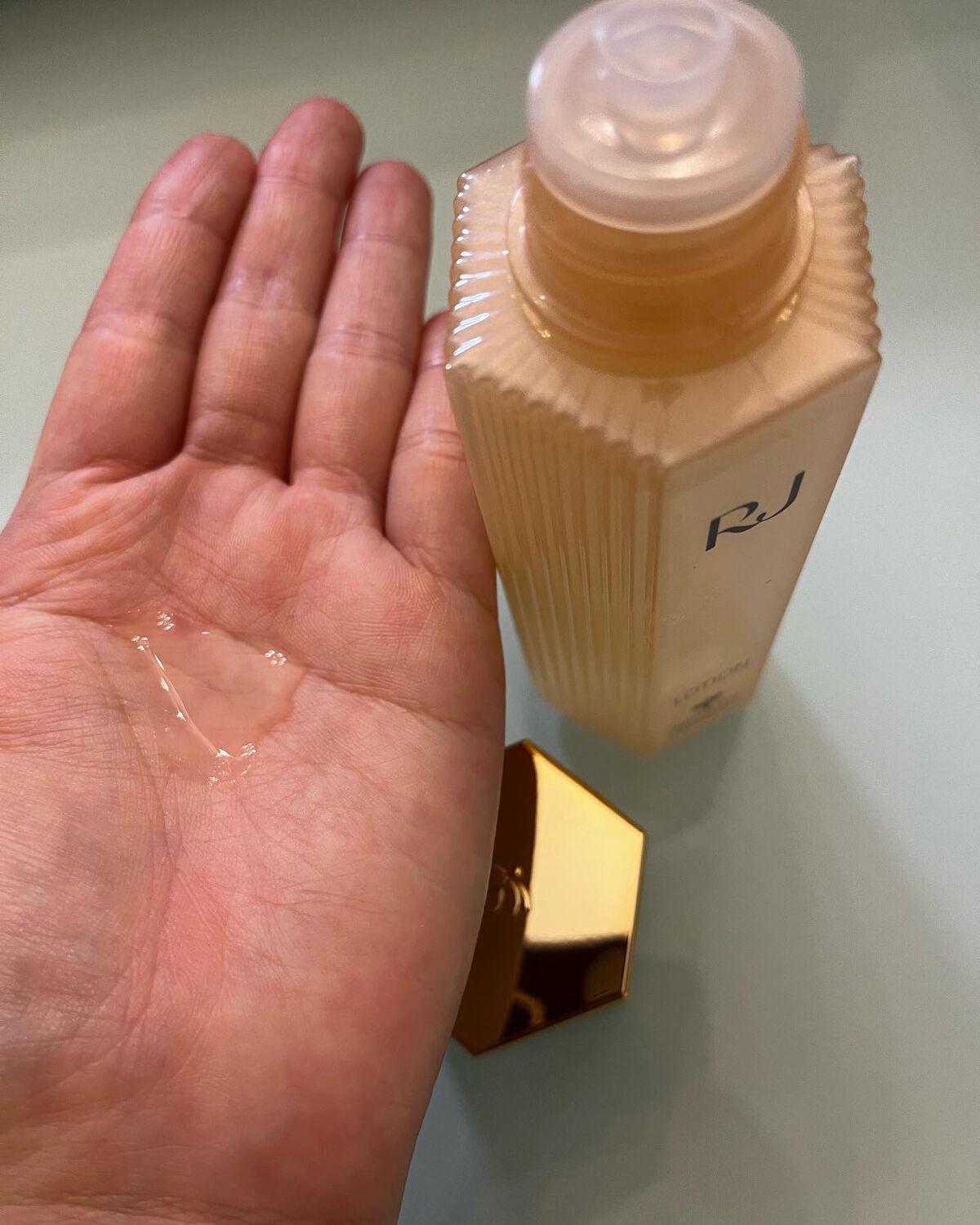 RJローションN/アピセラピーコスメティクス/化粧水を使ったクチコミ（2枚目）