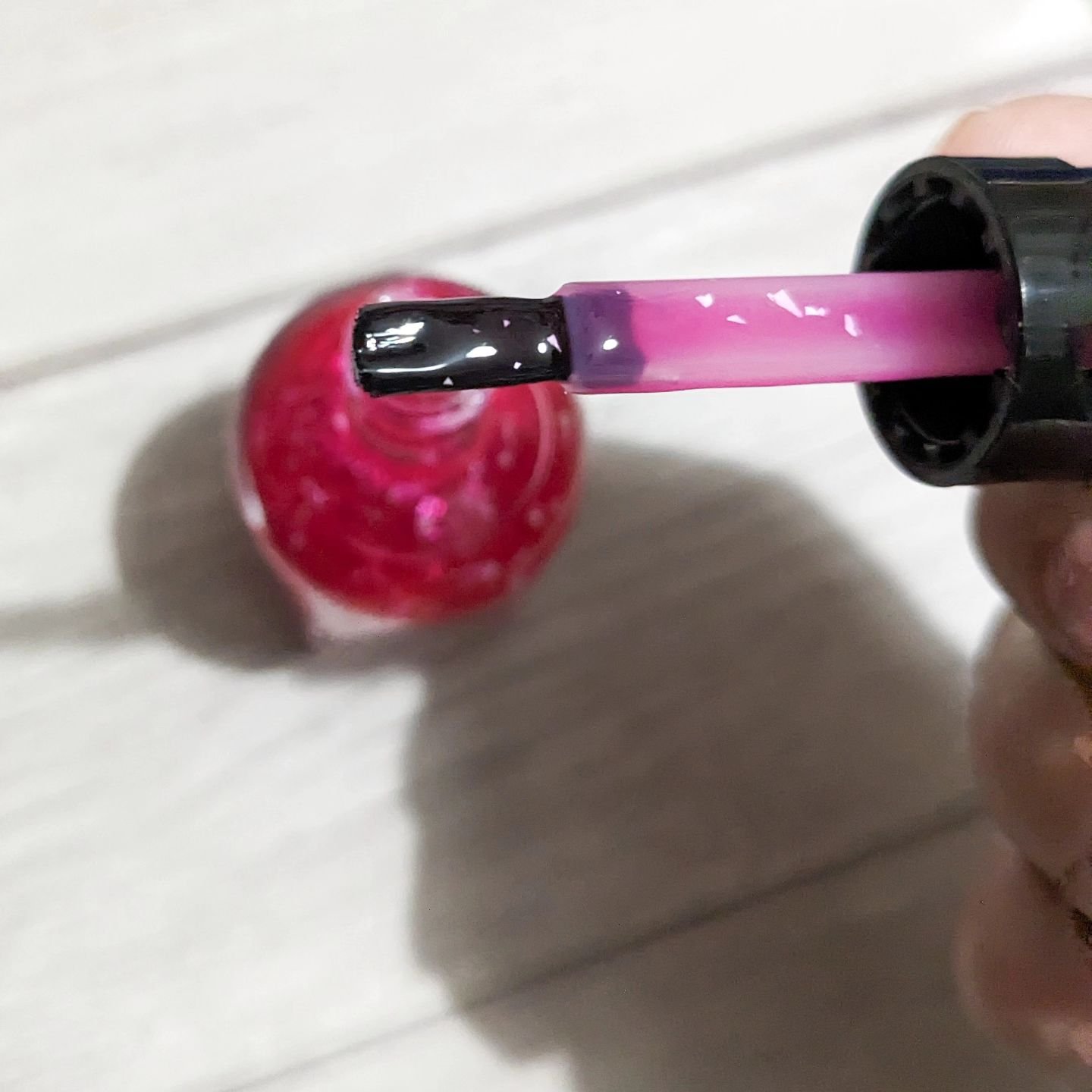 ジェルフィニッシュ ネイルカラー 913 フォーグッドネスベイクス/サリーハンセン/マニキュアを使ったクチコミ（2枚目）