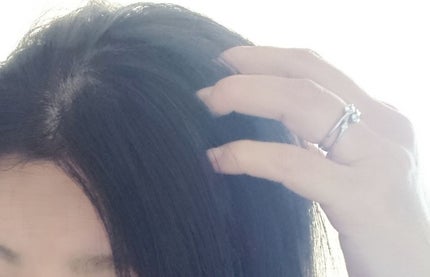 スティーブンノル ニューヨーク ドライ シャンプーのクチコミ「地肌と髪のベタつきを瞬時にリセットし、ナチュラルスタイルが作れる❕
ふんわりサラサラな髪へみち.....」(3枚目)