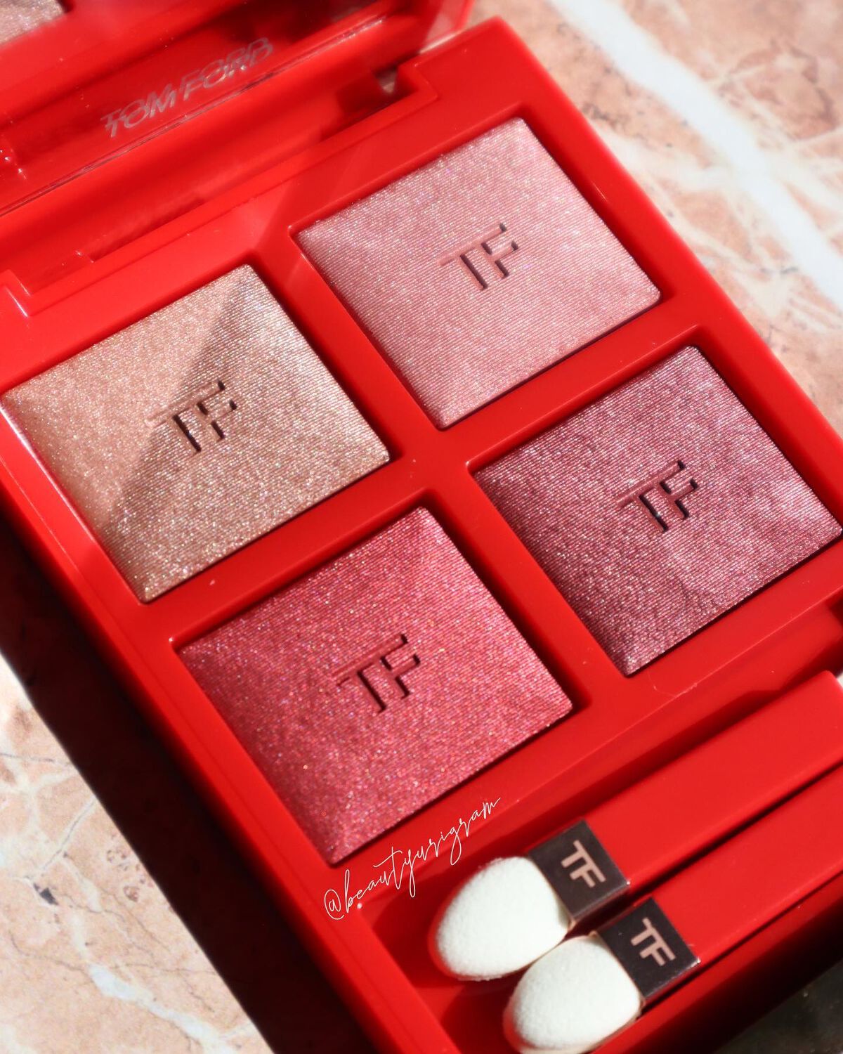 アイ カラー クォード/TOM FORD BEAUTY/アイシャドウパレットを使ったクチコミ（3枚目）