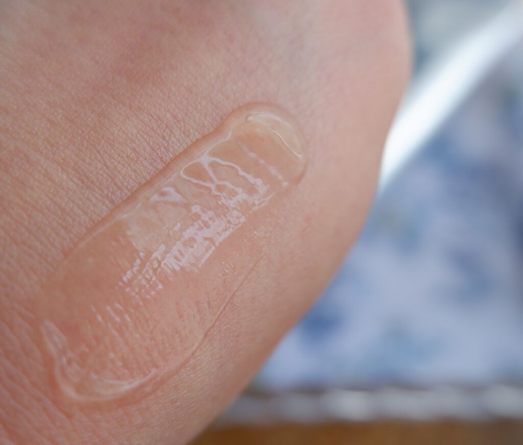 薬用ホワイトニングゲル/NONON(ノンノン)/美容液を使ったクチコミ（3枚目）