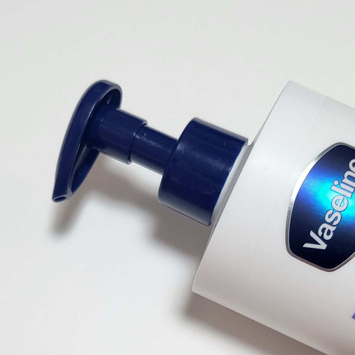 ディープリーエンリッチド ボディローション フローラルラベンダーの香り/ヴァセリン/ボディローションを使ったクチコミ（2枚目）