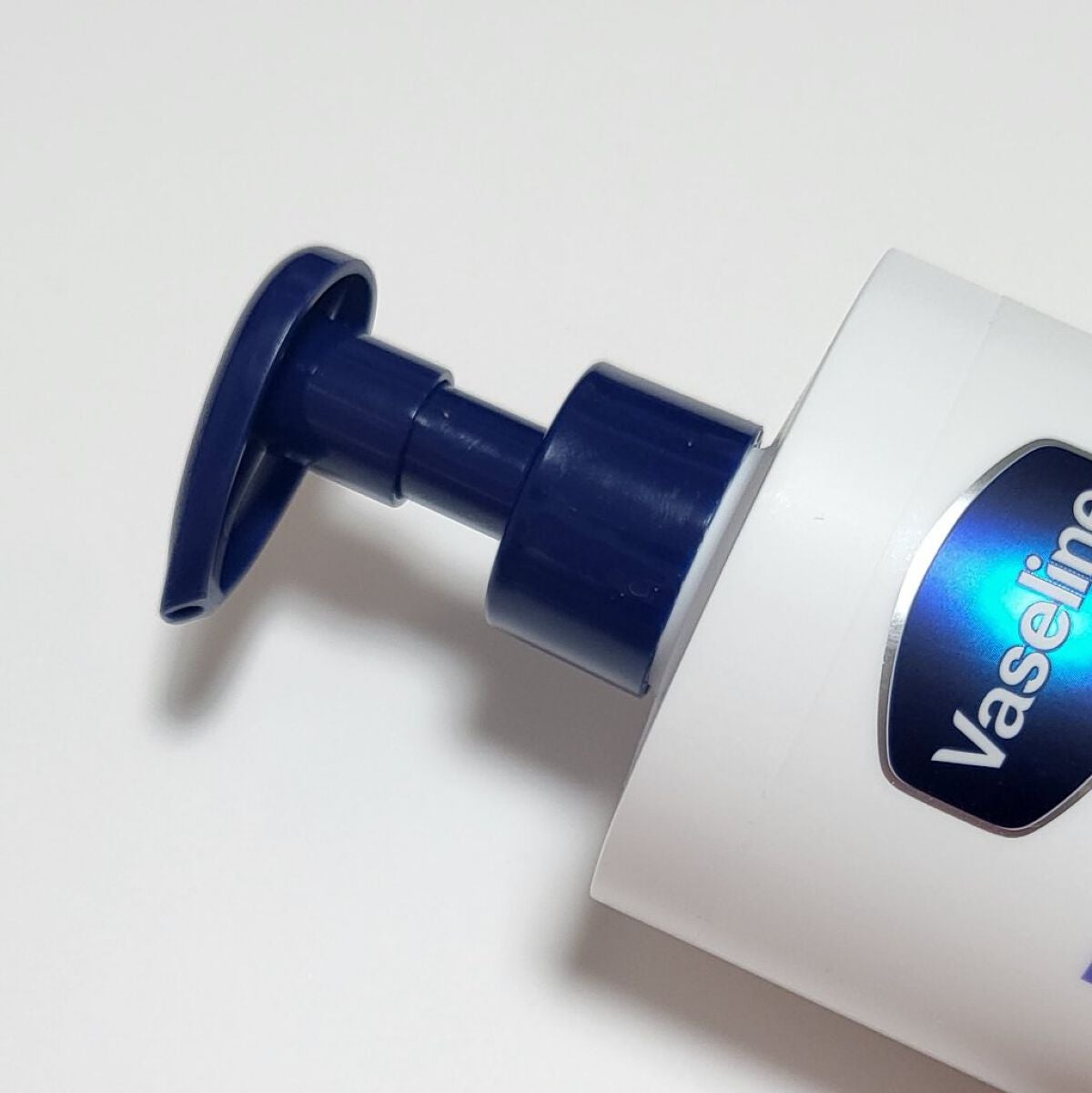 ディープリーエンリッチド ボディローション フローラルラベンダーの香り/ヴァセリン/ボディローションを使ったクチコミ(2枚目)