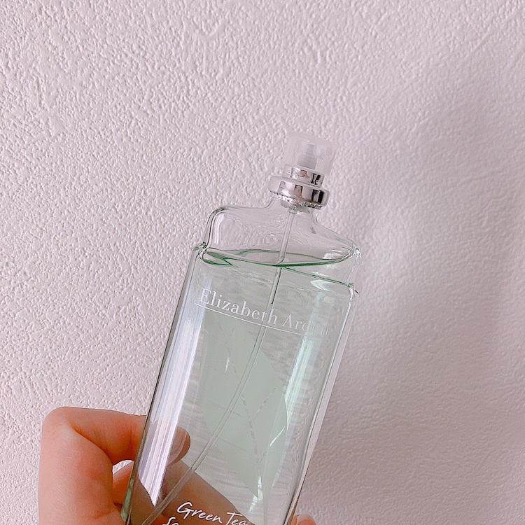 エリザベスアーデングリーンティーオードトワレ/エリザベス アーデン(海外)/香水(レディース)を使ったクチコミ（2枚目）