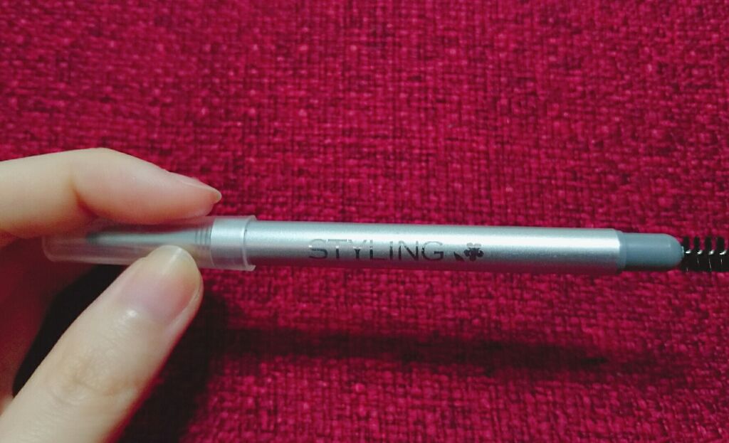 スタイリングアイブロウペンシル DAISO