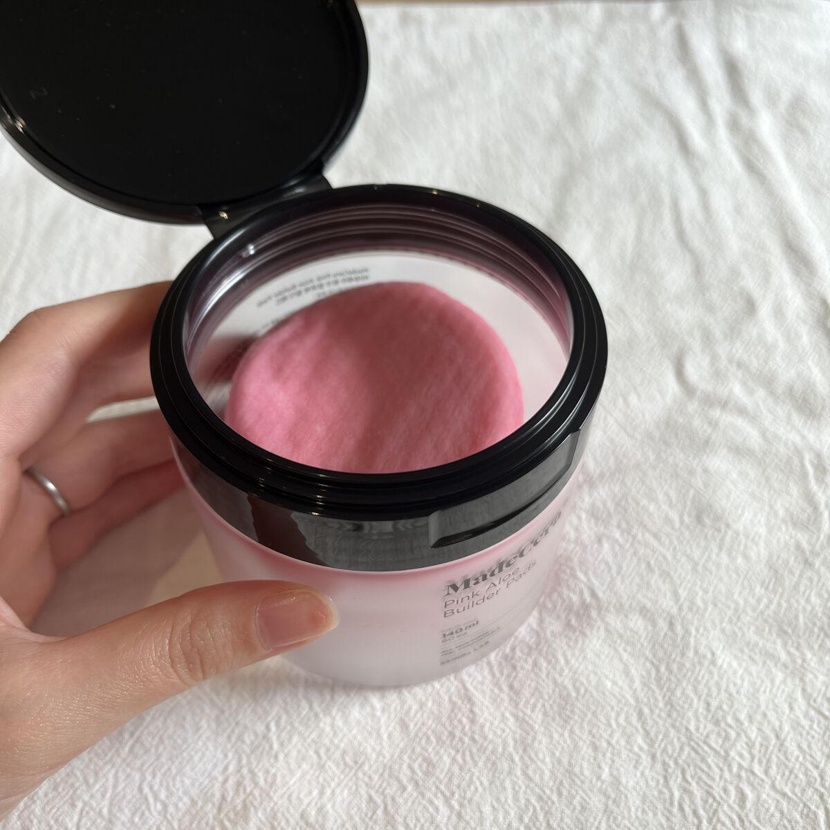 マデセラピンクアロエビルダートナーパッド/SKINRx LAB/トナーパッドを使ったクチコミ（2枚目）