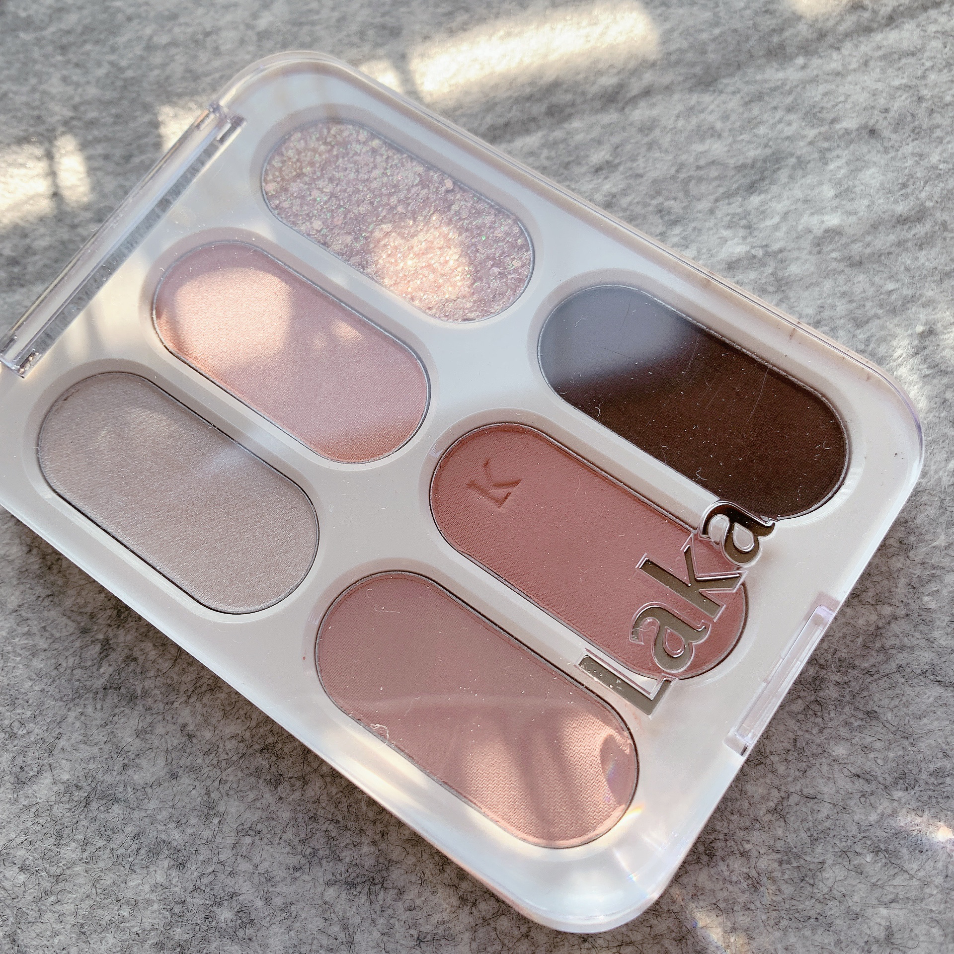 フォーエバー6アイパレット/Laka/アイシャドウパレットを使ったクチコミ（1枚目）