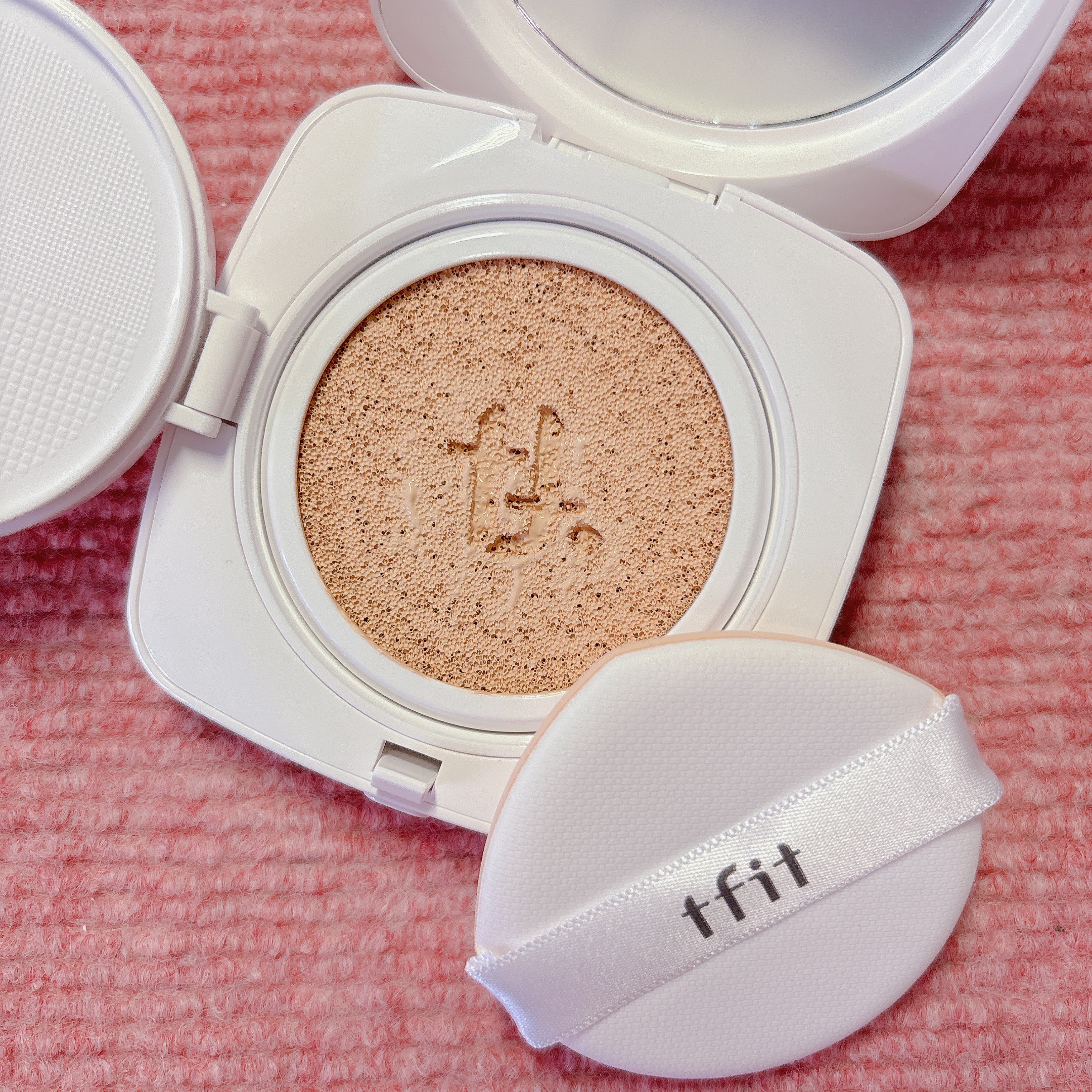 レイヤリングフィットカバークッションEX/TFIT/クッションファンデーションを使ったクチコミ（2枚目）