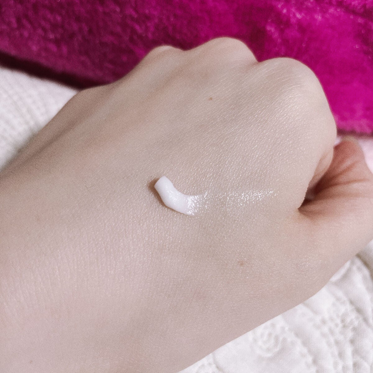 モイスト ハンドクリーム/EORA/ハンドクリームを使ったクチコミ(2枚目)