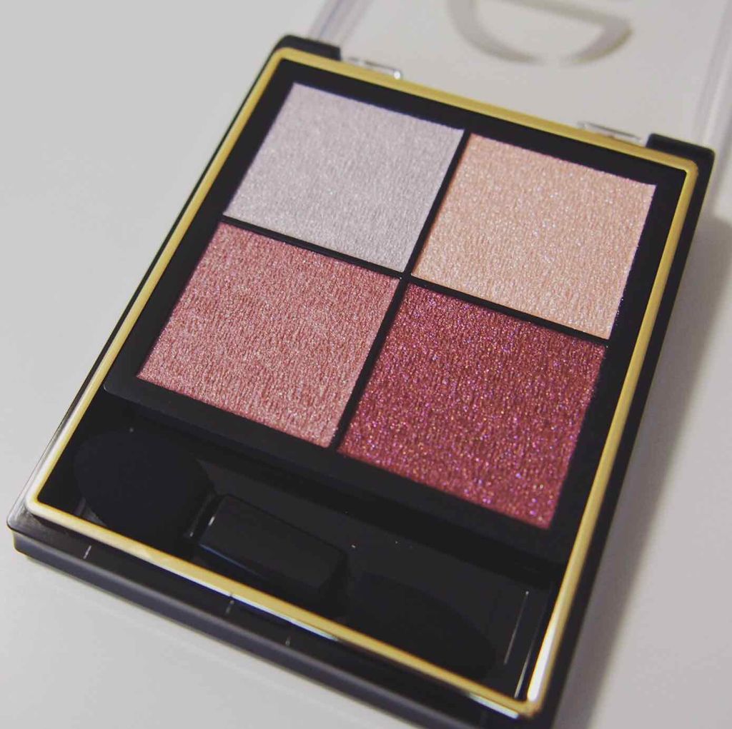 リアルクローズシャドウ/excel/アイシャドウパレットを使ったクチコミ(2枚目)