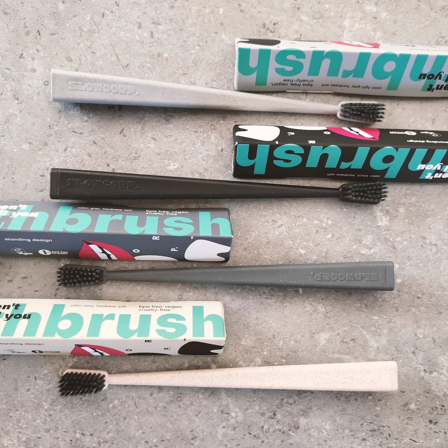 toothpaste tea tree oil + sea salt/SLOWCORP/歯磨き粉を使ったクチコミ（2枚目）