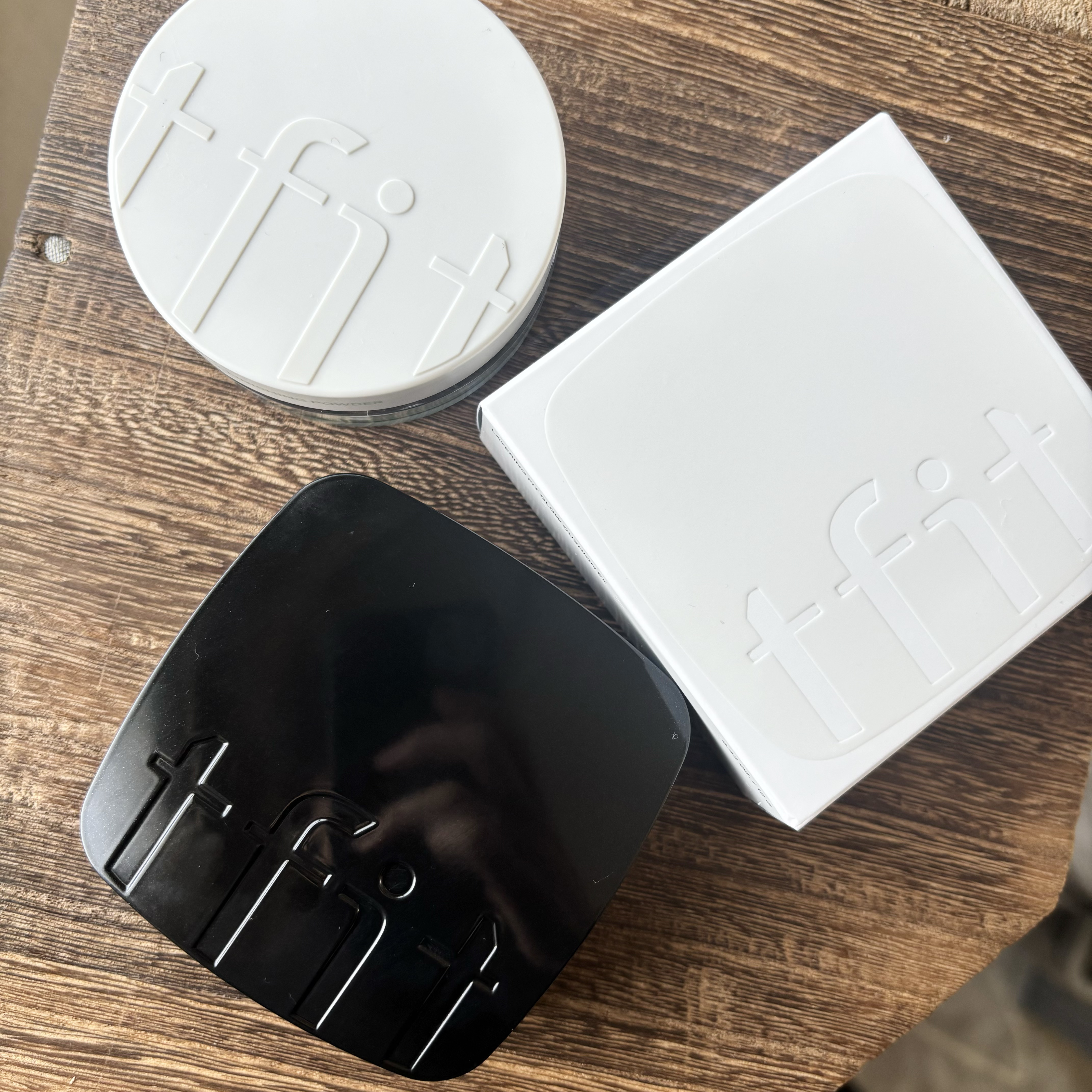 トランスルーセントセットフィニッシングパウダー/TFIT/ルースパウダーを使ったクチコミ（2枚目）