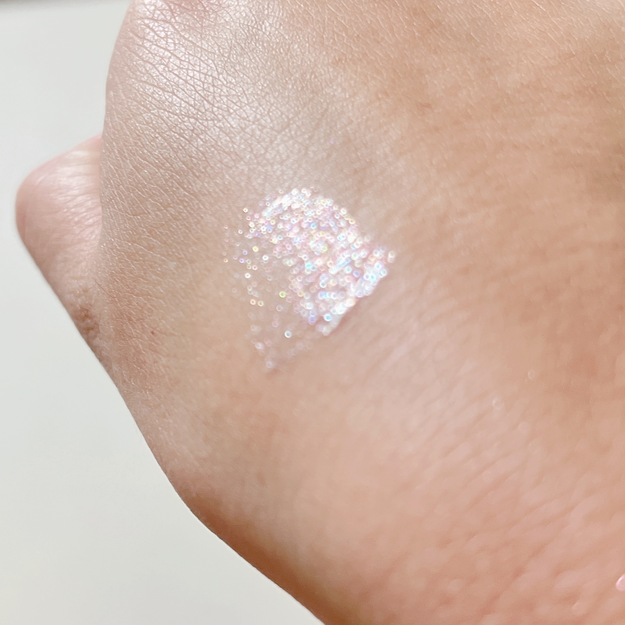 アンドバイロムアンド　グラッシーアイグリッター PK01 チェリーブロッサム/&nd by rom&nd/グリッターを使ったクチコミ（2枚目）