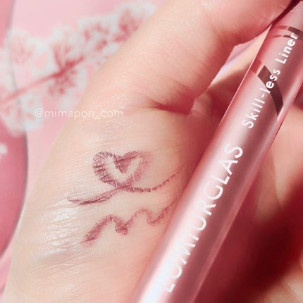 スキルレスライナー/LUMIURGLAS/リキッドアイライナーを使ったクチコミ(4枚目)