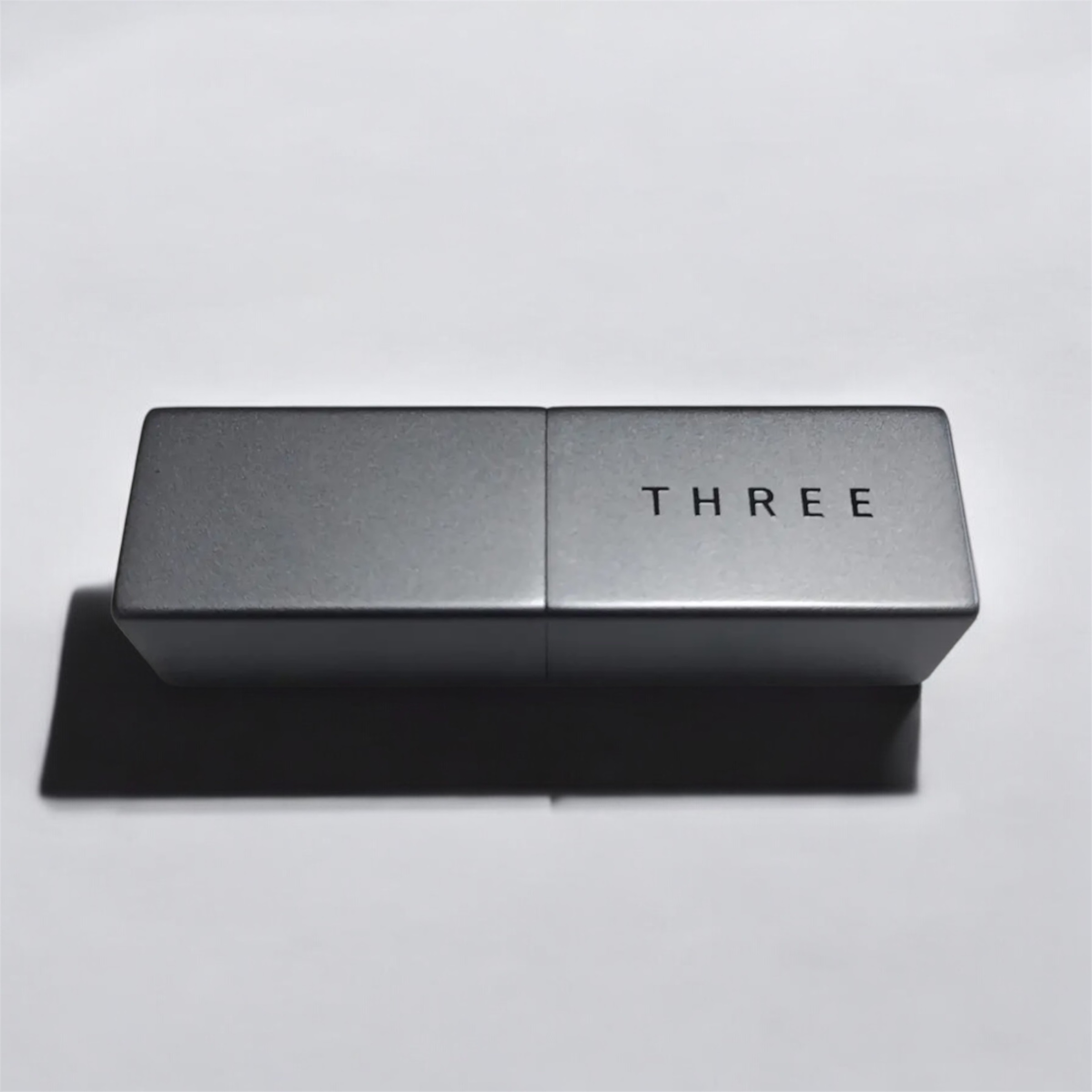 THREE ドリームオン アリューリング リップスティック/THREE/口紅を使ったクチコミ（2枚目）