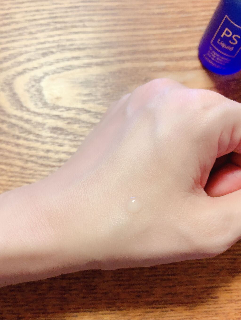 コモエース PSリキッドのクチコミ「⭐️美容液on美容液⭐️

コモエース


・ラメラエッセンス
(導入美容液)
30ml
¥5.....」（3枚目）