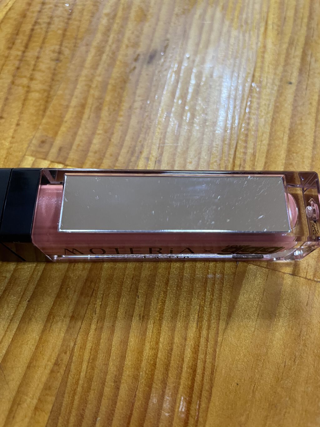 ラリップ/MOTERiA/リップグロスを使ったクチコミ（2枚目）