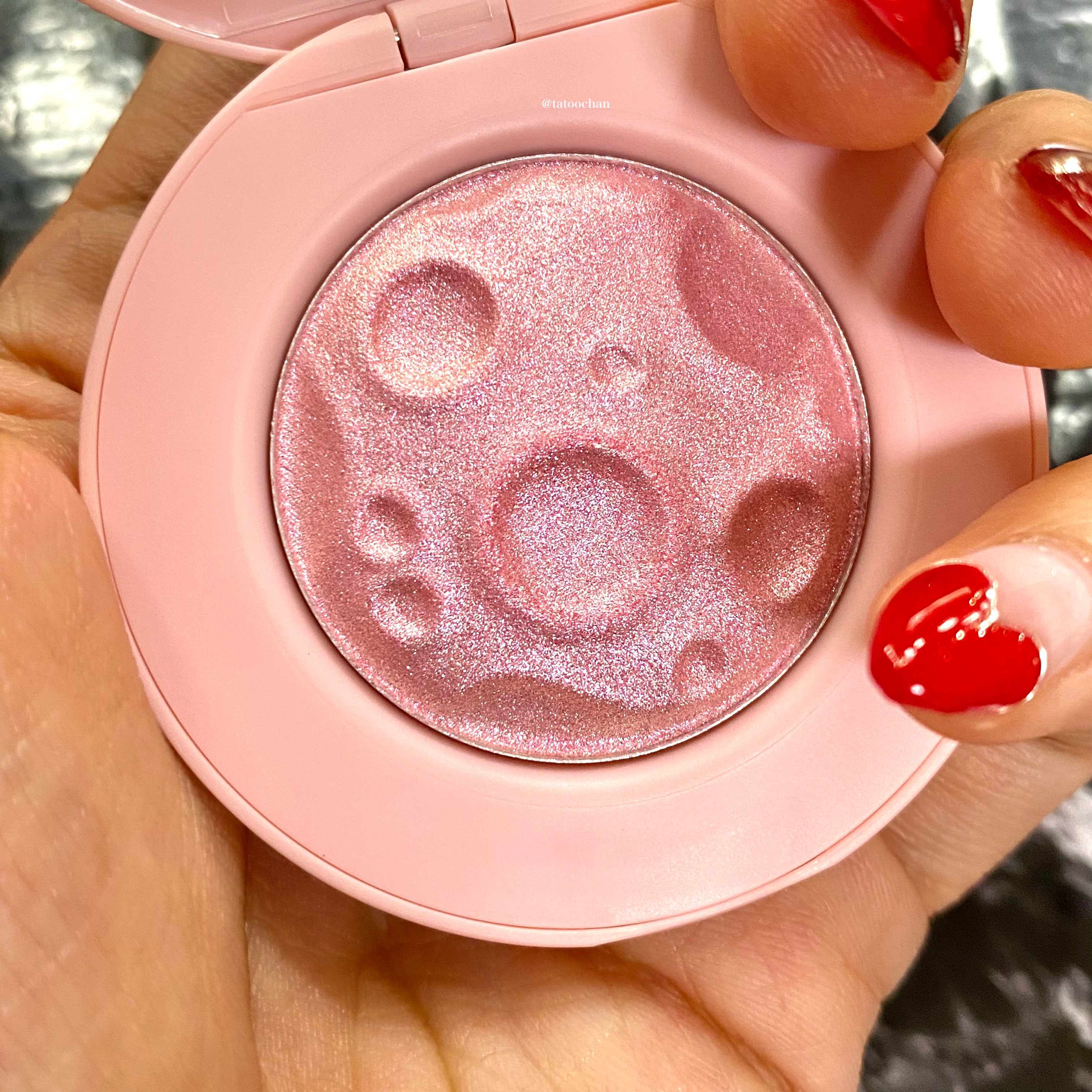 ルナグロウ ハイライター/SHEGLAM/パウダーハイライトを使ったクチコミ（2枚目）