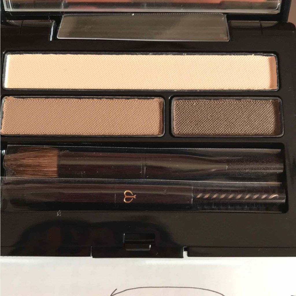 アークエリーニュ/クレ・ド・ポー ボーテ/パウダーアイブロウを使ったクチコミ(2枚目)