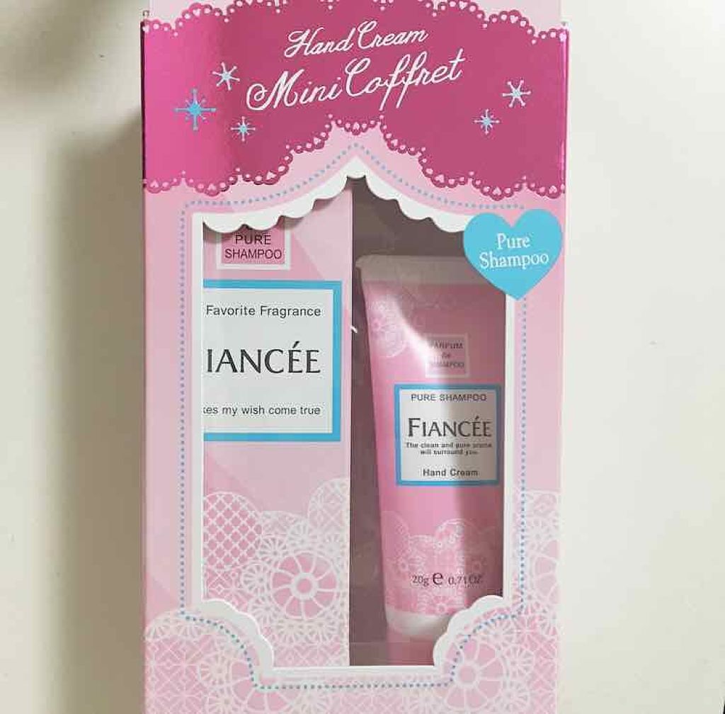 ボディミスト ピュアシャンプーの香り【パッケージリニューアル】/フィアンセ/香水(レディース)を使ったクチコミ（1枚目）