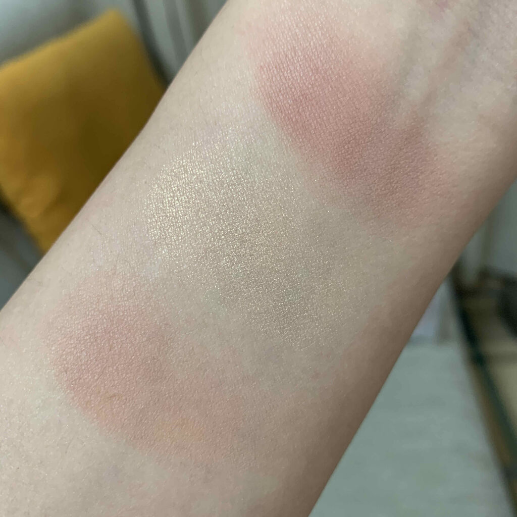 ボンジュール トーキョー フェイス アンド チーク パレット/ローラ メルシエ/パウダーチークを使ったクチコミ（3枚目）