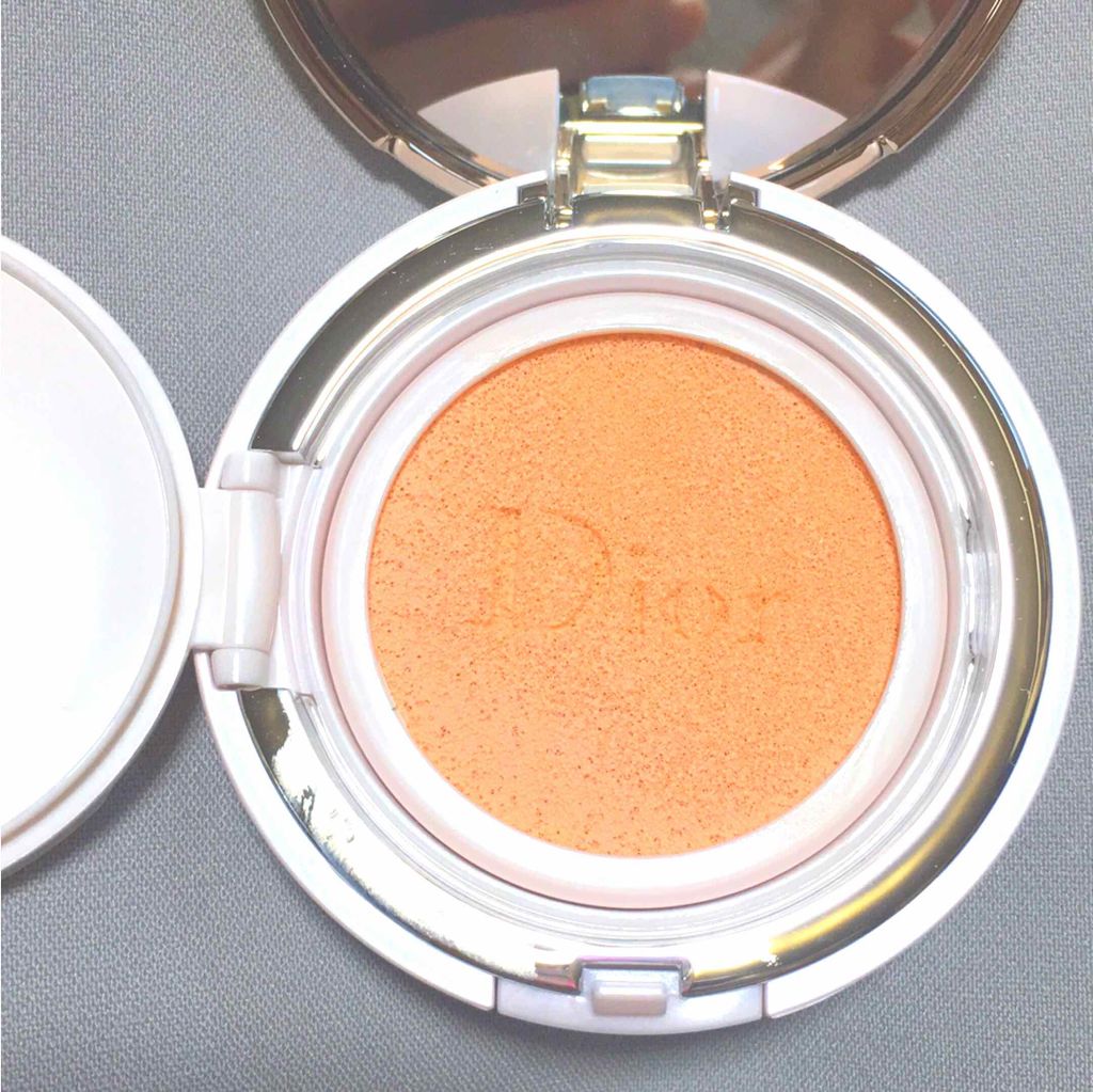 カプチュール ドリームスキン モイスト クッション SPF50 /PA+++ /Dior/クッションファンデーションを使ったクチコミ(2枚目)
