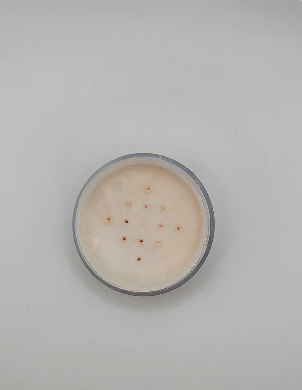 ノーセバム モイスチャーパウダー S/innisfree/フェイスパウダーを使ったクチコミ(2枚目)