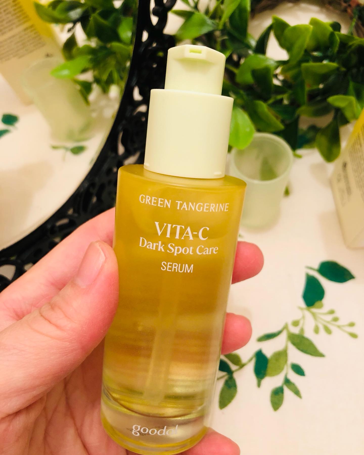 グリーンタンジェリン ビタC ダークスポットケアセラム/goodal/美容液を使ったクチコミ（2枚目）