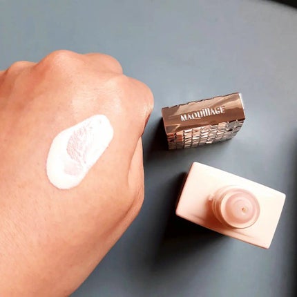 ドラマティックスキンセンサーベース EX/マキアージュ/化粧下地を使ったクチコミ(2枚目)