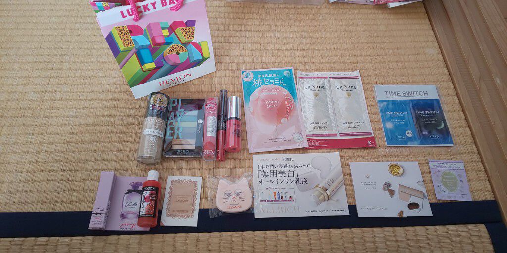 キス クッション リップ ティント/REVLON/リップティントを使ったクチコミ（3枚目）